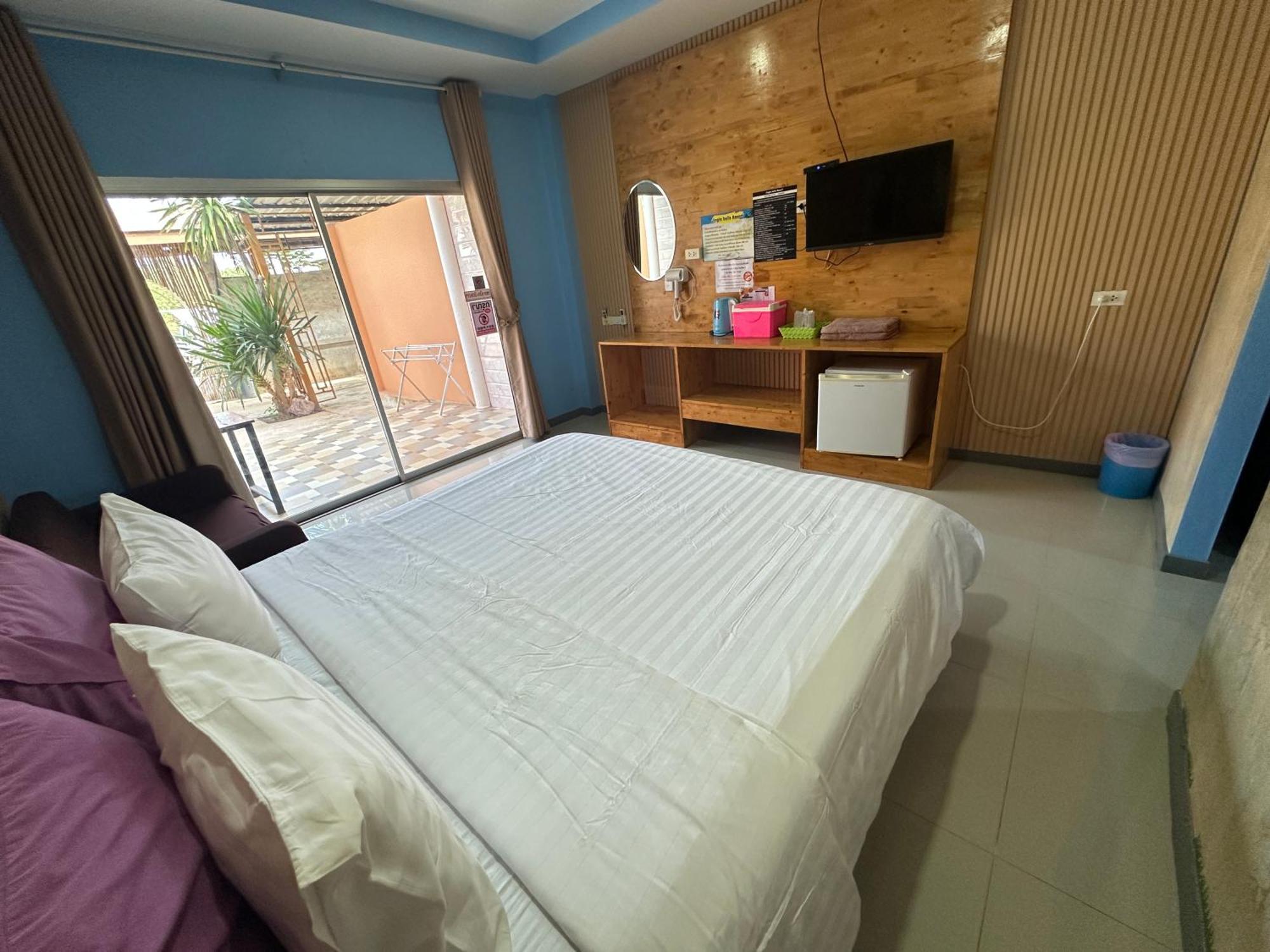 Jingle Bells Resort Koh Larn Exteriör bild