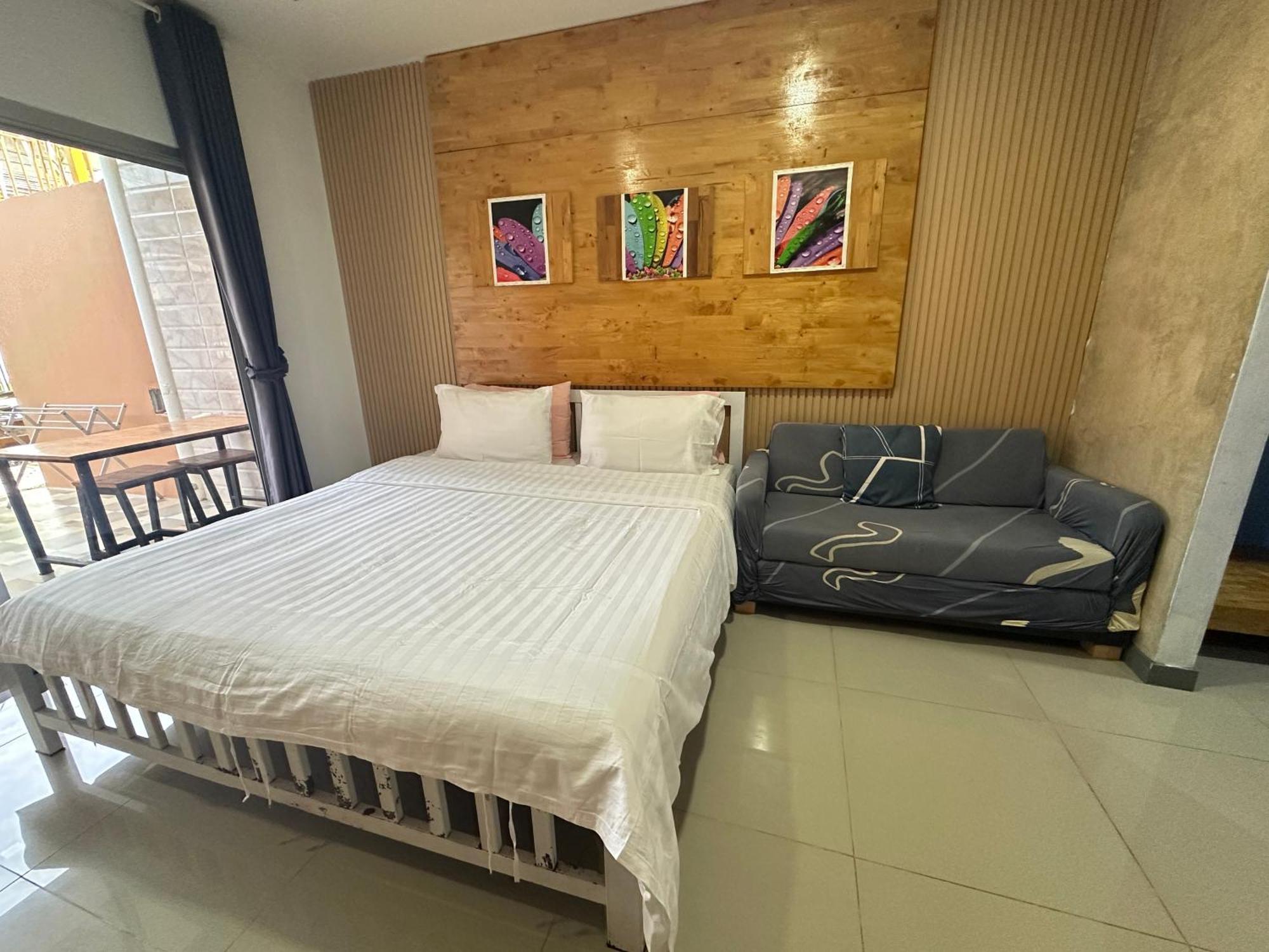 Jingle Bells Resort Koh Larn Exteriör bild