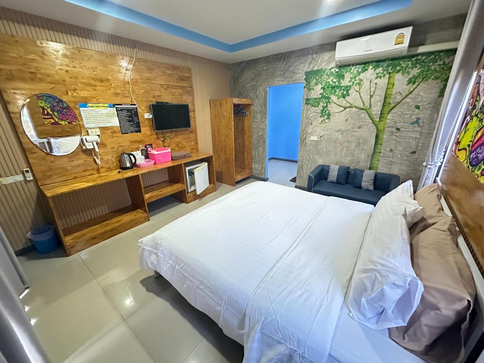 Jingle Bells Resort Koh Larn Exteriör bild