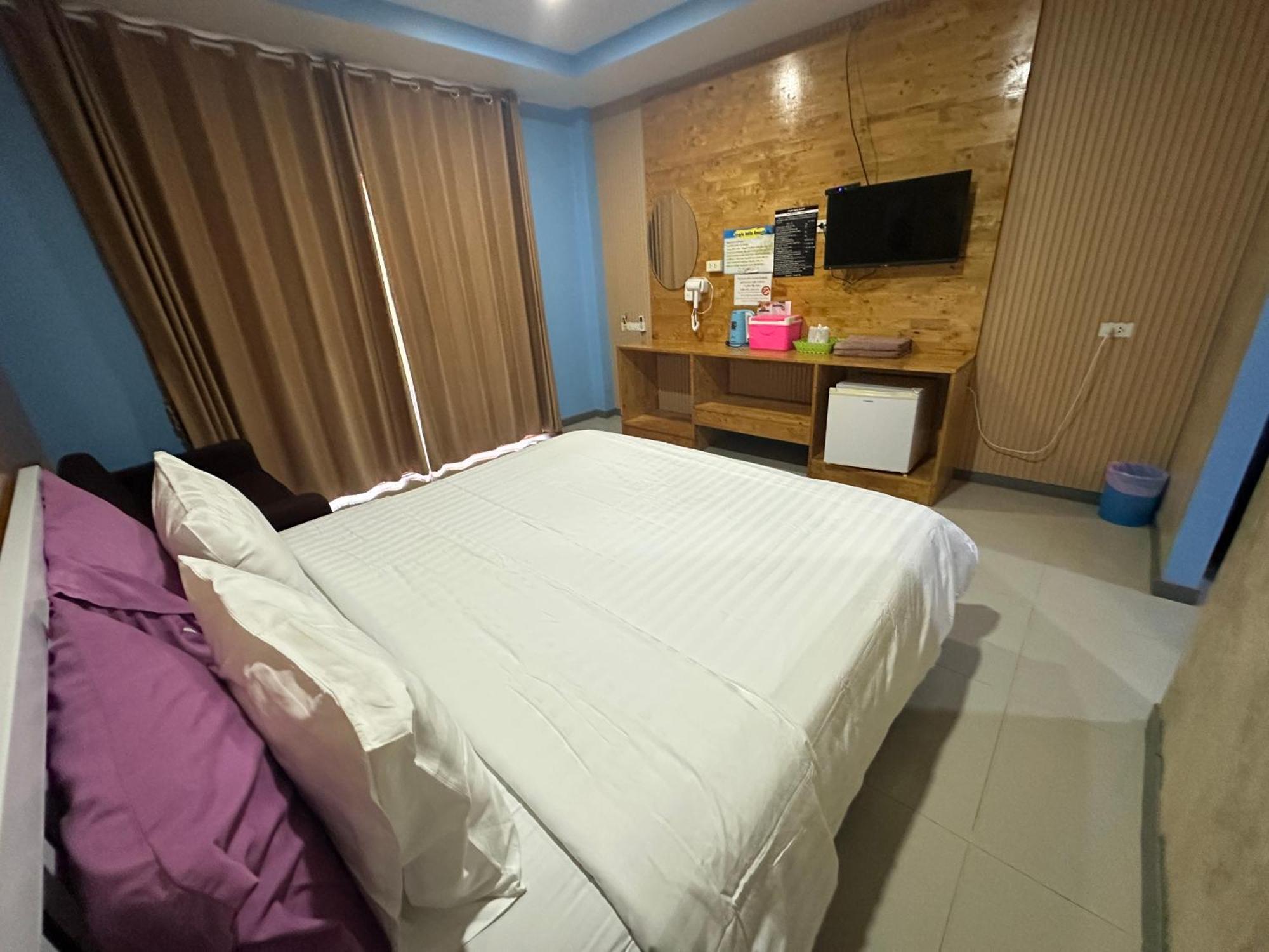 Jingle Bells Resort Koh Larn Exteriör bild