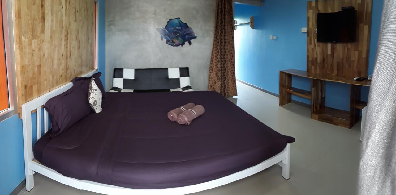 Jingle Bells Resort Koh Larn Exteriör bild