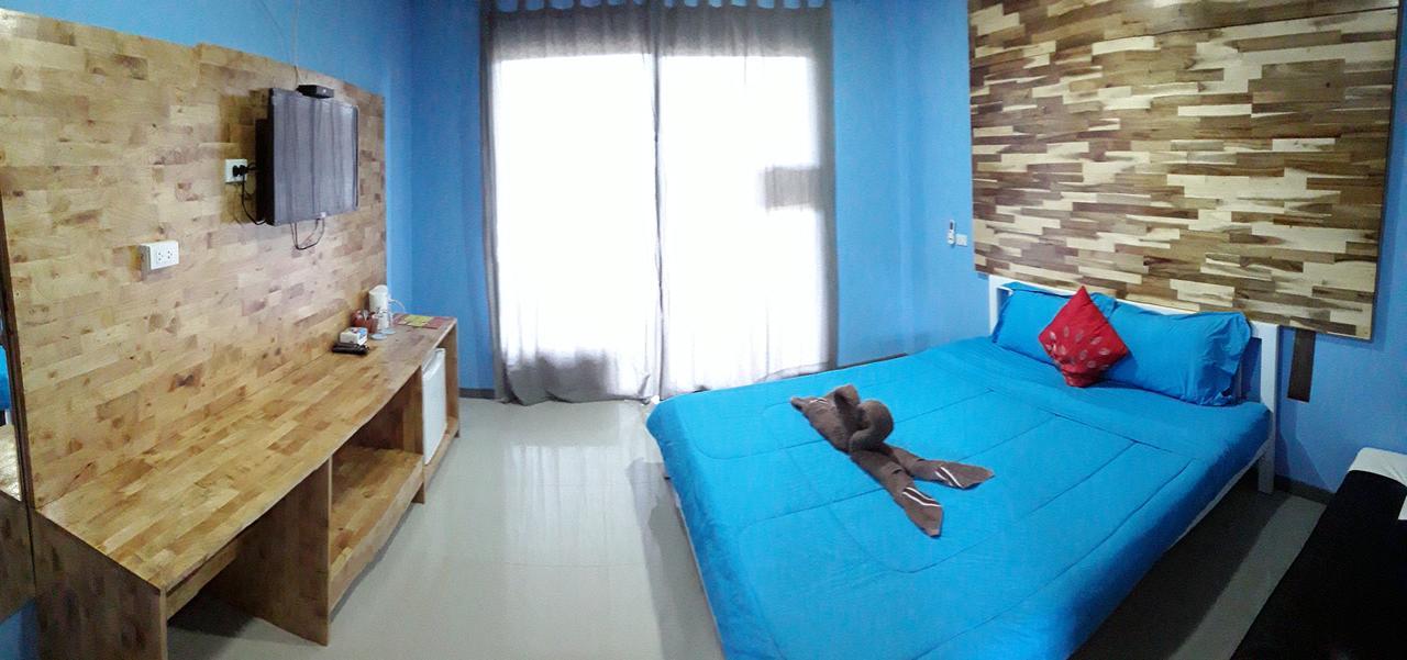 Jingle Bells Resort Koh Larn Exteriör bild