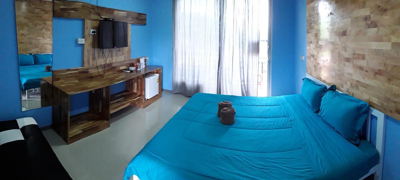 Jingle Bells Resort Koh Larn Exteriör bild
